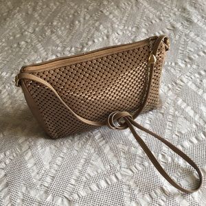 Vintage Whiting & Davis taupe crossbody bag